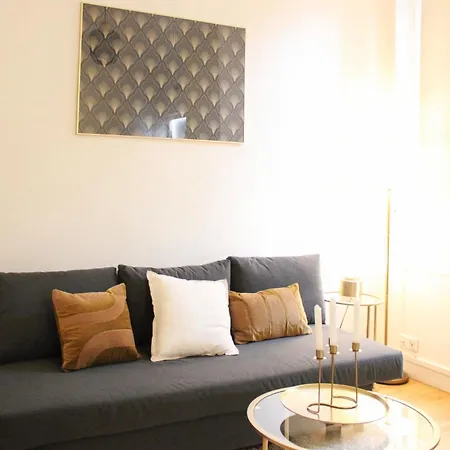 Bright And Comfortable Near Bercy アパート パリ