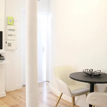 Daire Bright And Comfortable Near Bercy *