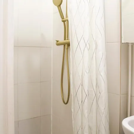 Bright And Comfortable Near Bercy *