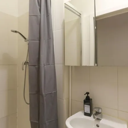 Daire Bright And Comfortable Near Bercy Paris