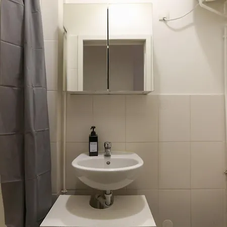 Daire Bright And Comfortable Near Bercy