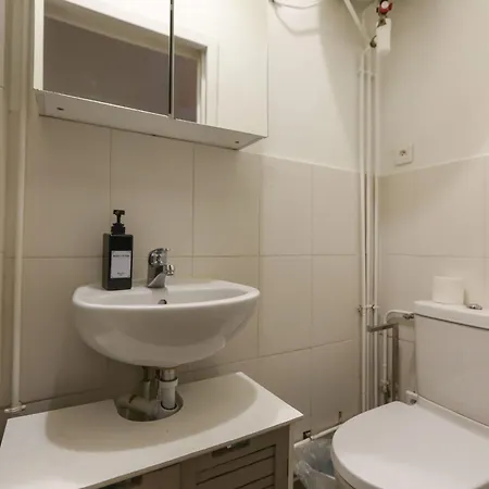 Daire Bright And Comfortable Near Bercy